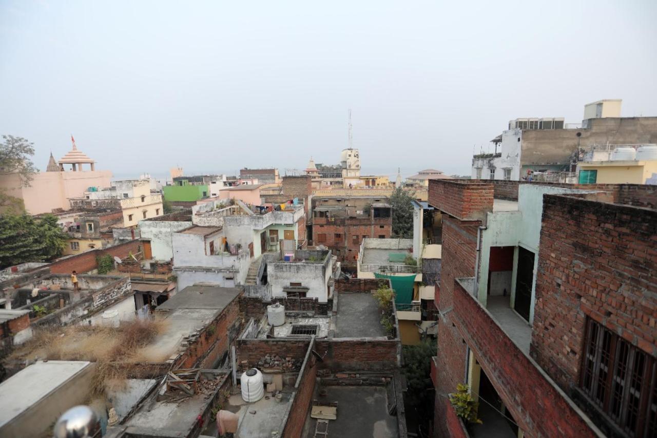 Gully Ghar 3*