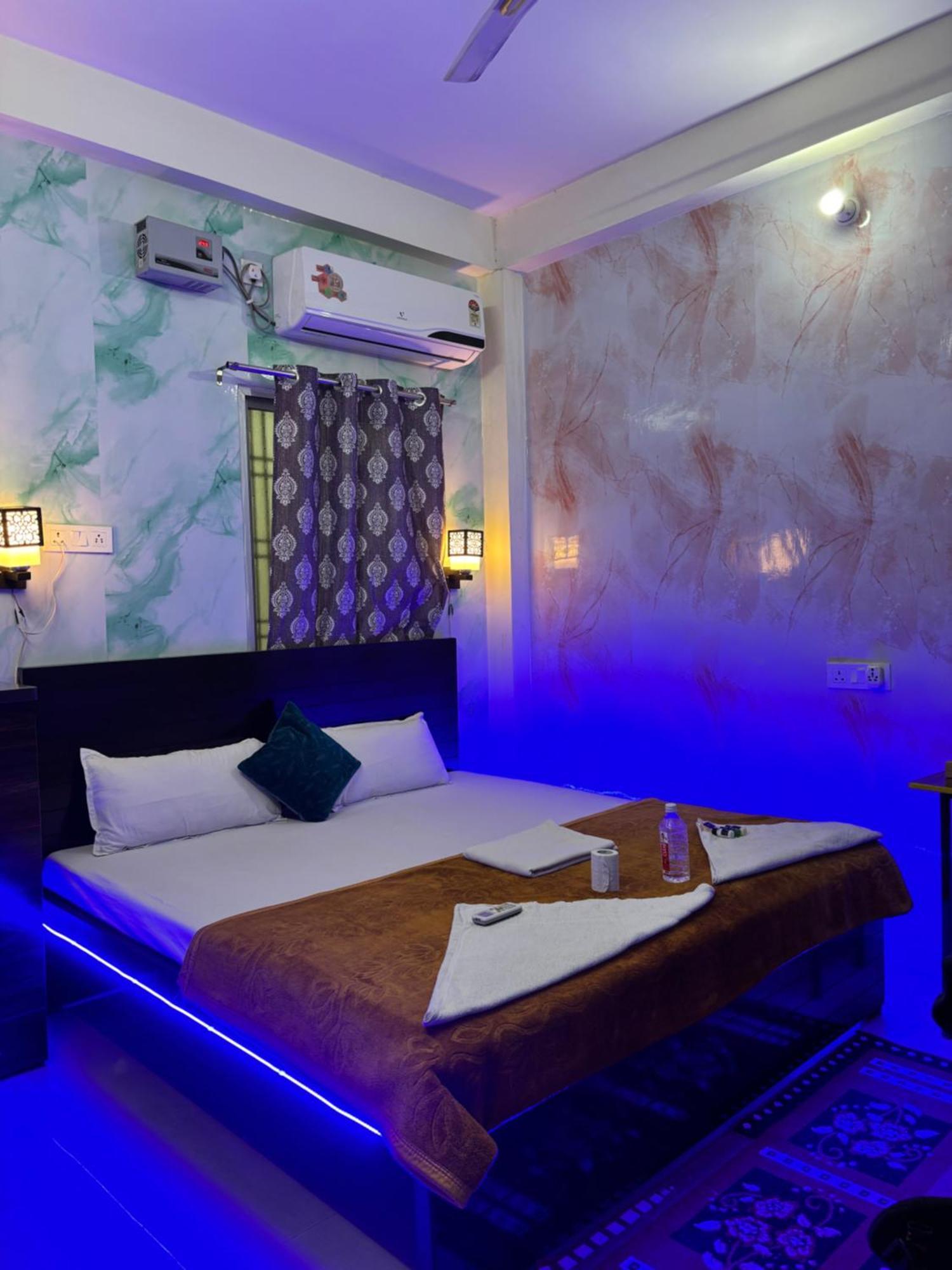 Hotel Gully Ghar Varanasi